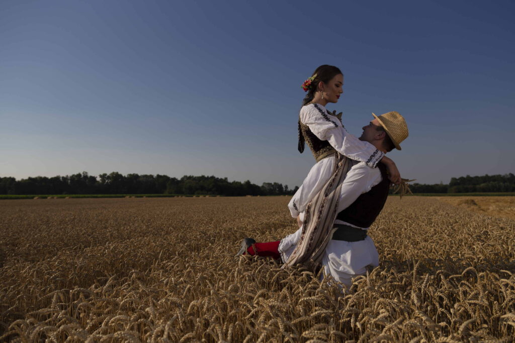 MARIJA MANOJLOVIC_05